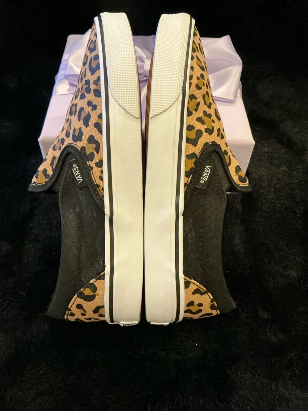 Vans Asher Deluxe Slip-On Sneakers in Leopard Print Tan and Black Size 7.5